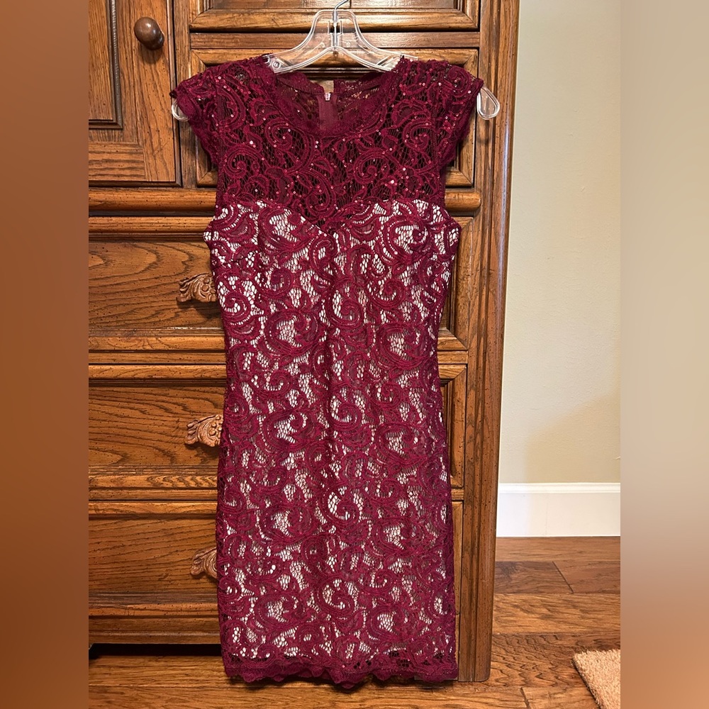 Sequin Hearts Macy’s Maroon Sparkly Dress